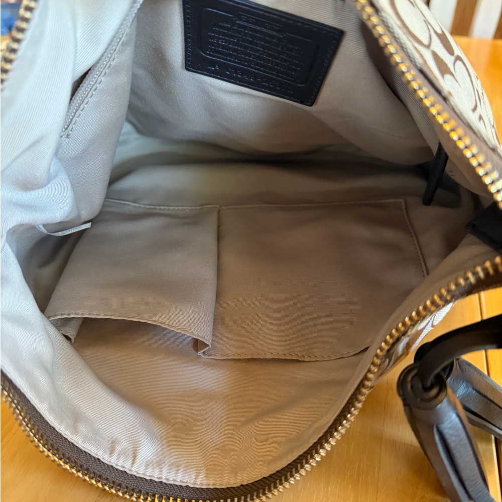 Coach Monogram Shoulder Bag - Black and Tan - Picture 4 of 4